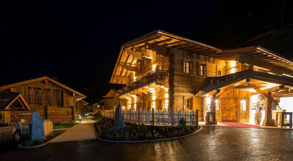 Chaletdorf Auszeit Hüttschlag Habitación foto